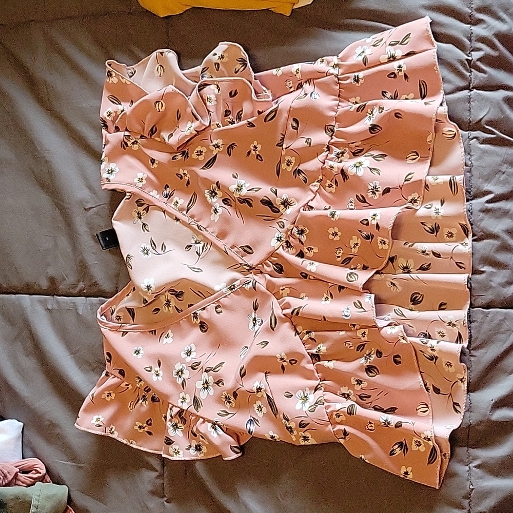 Pink crop top